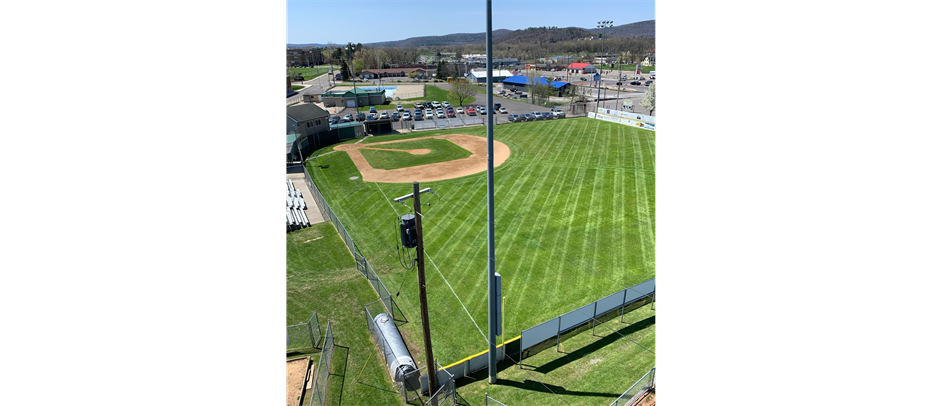 looking forward to sunshine green grass and baseball!!!